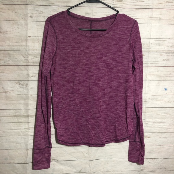lululemon athletica Tops - Lululemon high low long sleeve tee